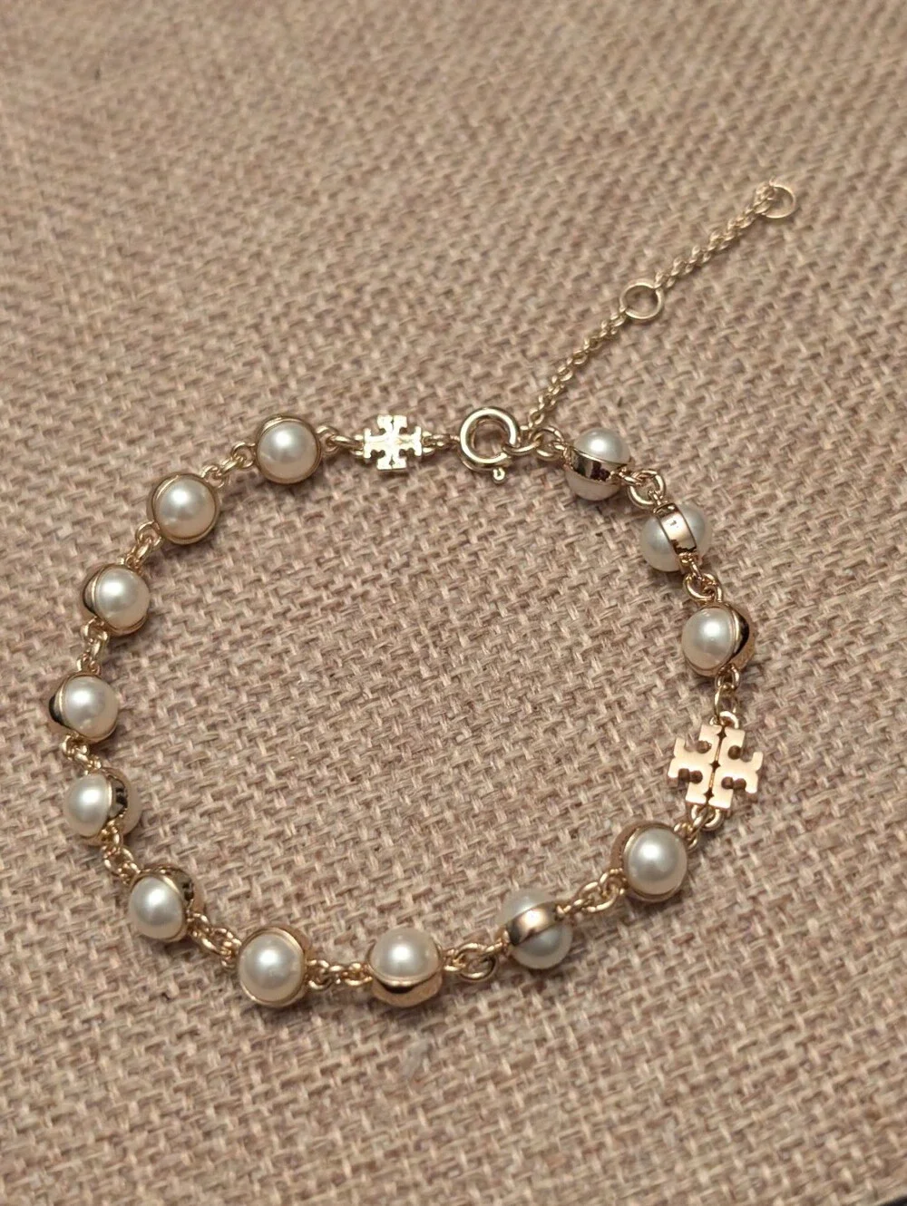 Tory Burch MOONDANCE PEARL BRACELET